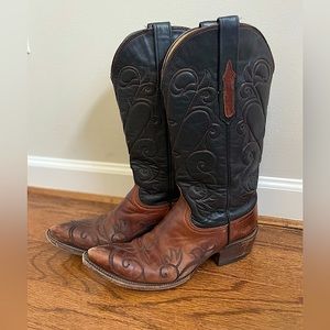 Lucchese Cowboy Boots sz 7 box included